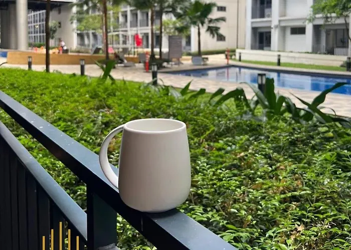 Aesthetic Walking Distance To Moa,near Naia Airport With Netflix,minivideoke,boardgames-duxe5 Apartment *