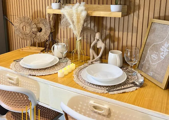 Apartment Aesthetic Walking Distance To Moa,near Naia Airport With Netflix,minivideoke,boardgames-duxe5 *