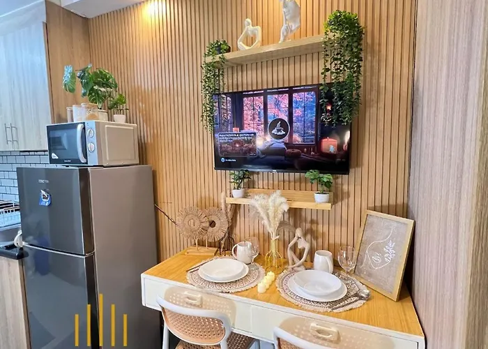 Apartment Aesthetic Walking Distance To Moa,near Naia Airport With Netflix,minivideoke,boardgames-duxe5