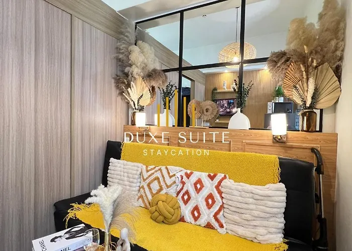 Aesthetic Walking Distance To Moa,near Naia Airport With Netflix,minivideoke,boardgames-duxe5 Apartment
